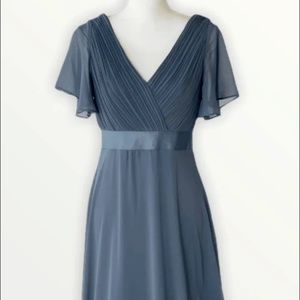 Long Chiffon V-Neck Evening Gown 4x